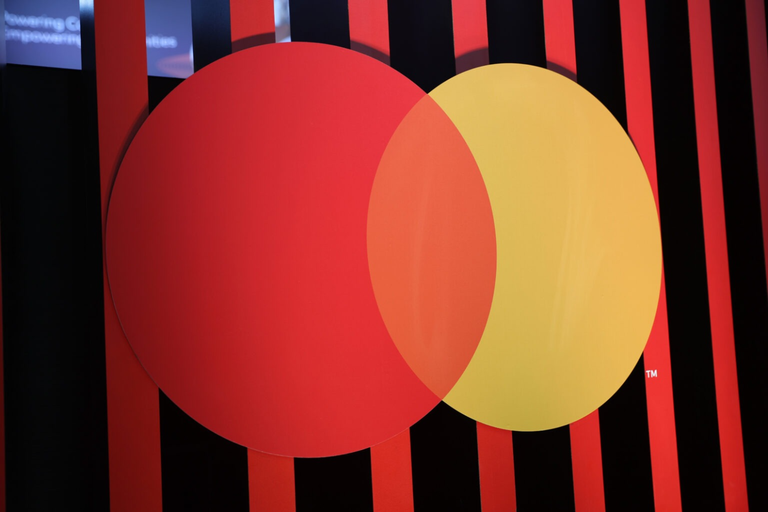 AQX Jan Finfocus_Mastercard study digital payment on sme_012026.png
